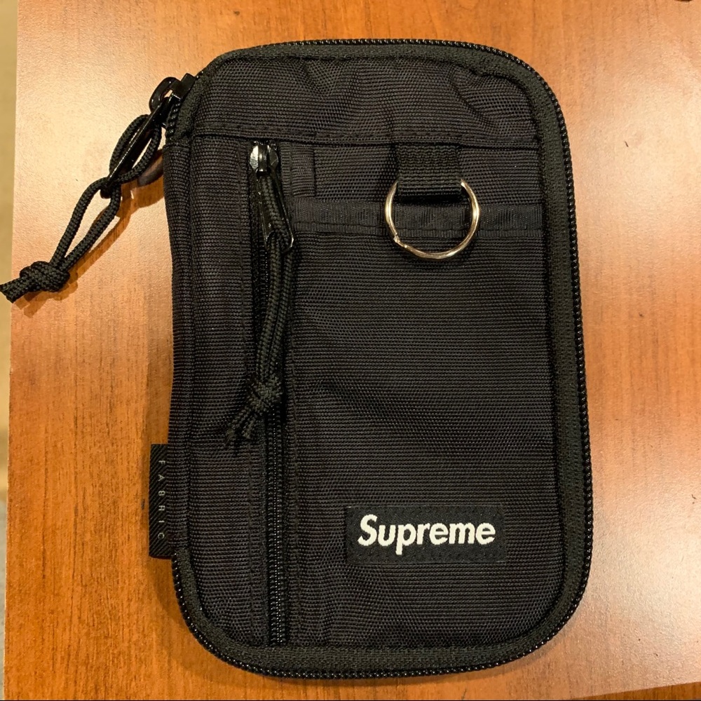 Supreme Small Zip Pouch
